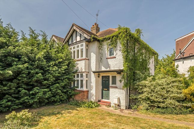 Princes Avenue, Surbiton KT6 3 bed semi
