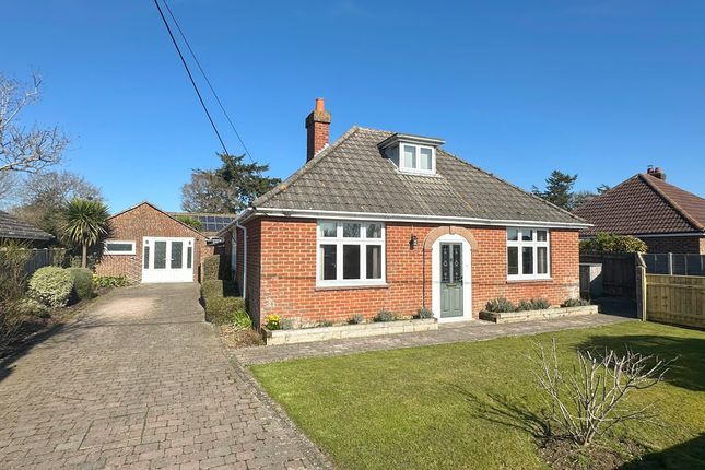 Lodge Road, Pennington, Lymington SO41 4 bed chalet for sale