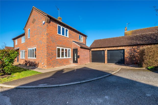 2 bed detached house