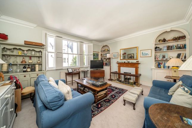Sussex Street, London SW1V 4 bed maisonette for sale