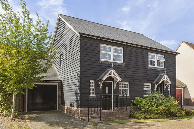 Moley Gardens, Wantage, OX12 2 bed semi