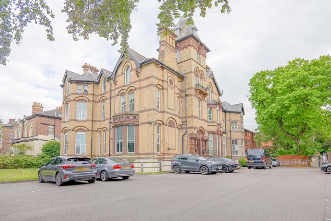 Beresford Road, Birkinhead CH43 1 bed flat for sale