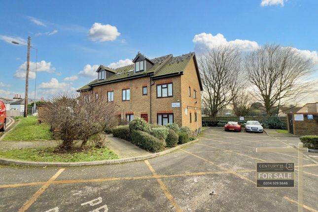Norwood Road, SOUTHALL UB2 2 bed flat for sale