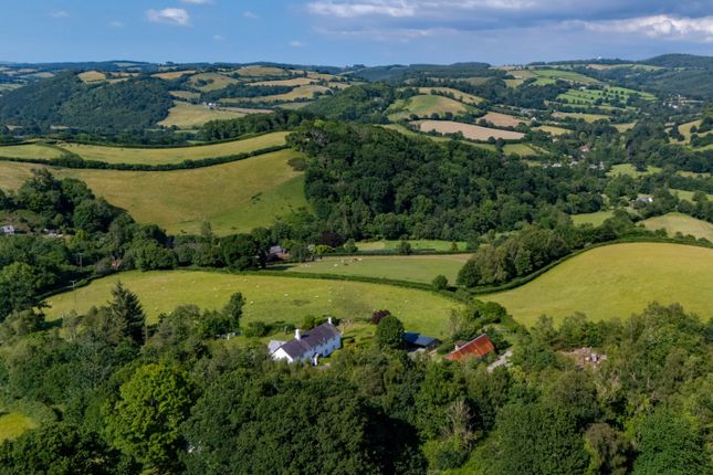 Detached house for sale