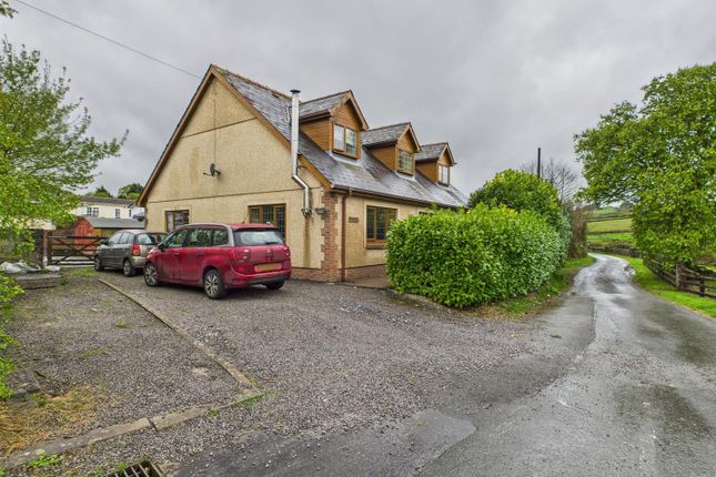 Carmel, Llanelli 4 bed detached bungalow for sale