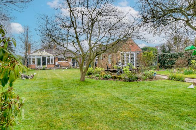 3 bedroom detached bungalow for sale
