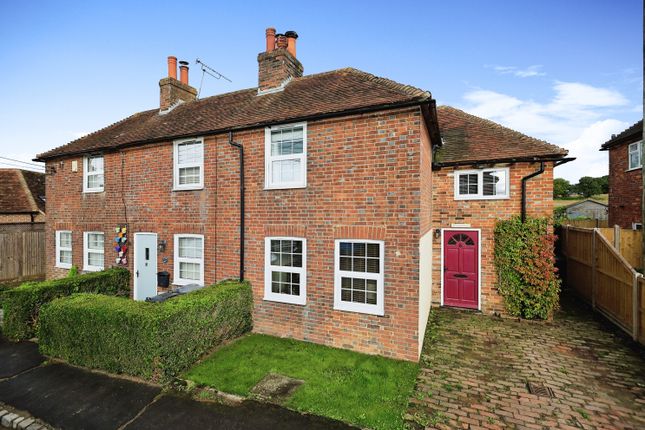 2 bedroom semi-detached house for sale
