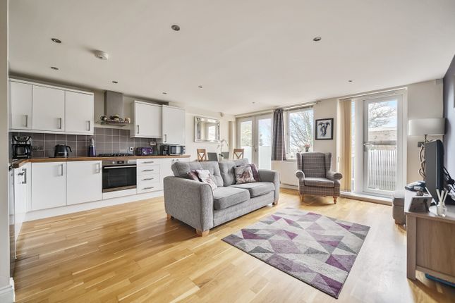 Headley Road, Hindhead GU26 2 bed flat for sale