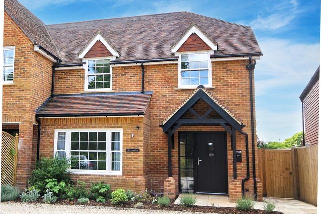 THE STREET, EFFINGHAM KT24 3 bed house for sale