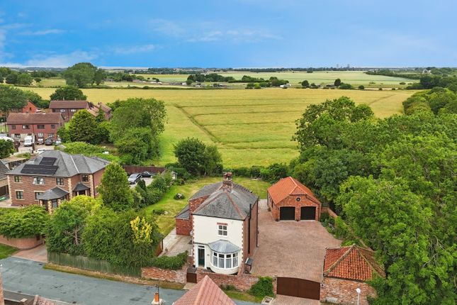 Station Road, Keyingham, Hull,HU12 9TB 5 bed detached house for sale