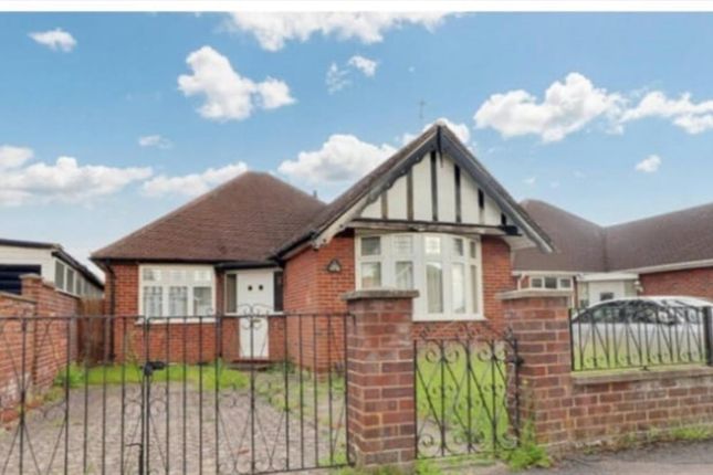 3 bed detached bungalow
