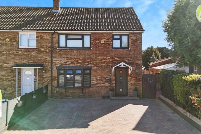 Claudian Way, Grays, RM16 3 bed end of terrace house for sale