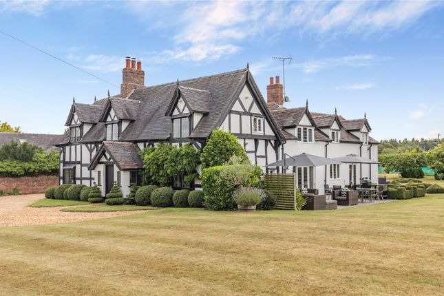 Barthomley, Cheshire, CW2 4 bed detached house for sale