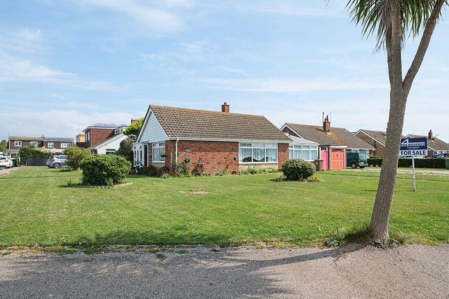 Abbottsbury, Pagham, Bognor Regis... 2 bed detached bungalow for sale