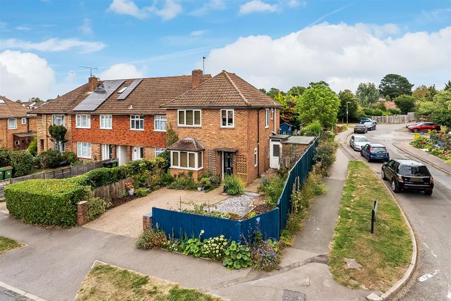 MIDDLEMEAD ROAD, GREAT BOOKHAM, KT23 3 bed house for sale