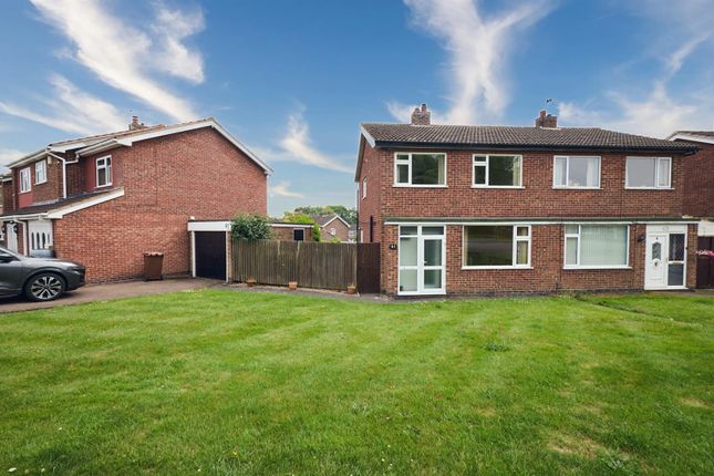 3 bedroom semi-detached house for sale