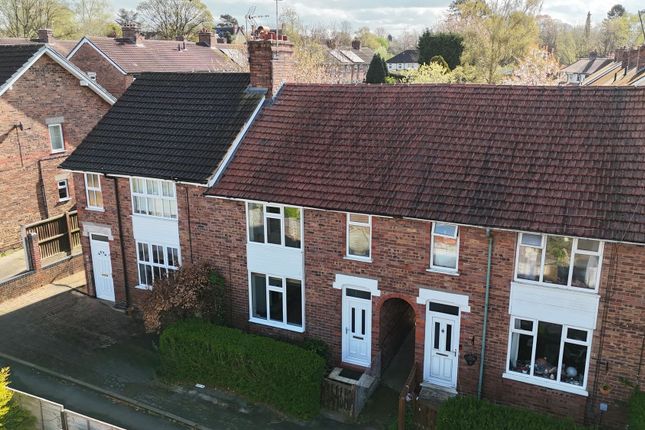 Queens Square, Stone, ST15 3 bed terraced house for sale