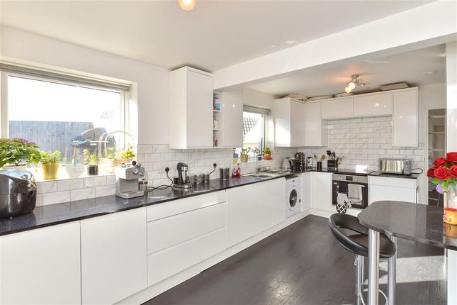 2 bed semi-detached house