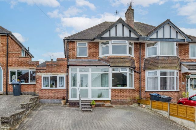 Loynells Road, Rednal, Birmingham... 3 bed semi