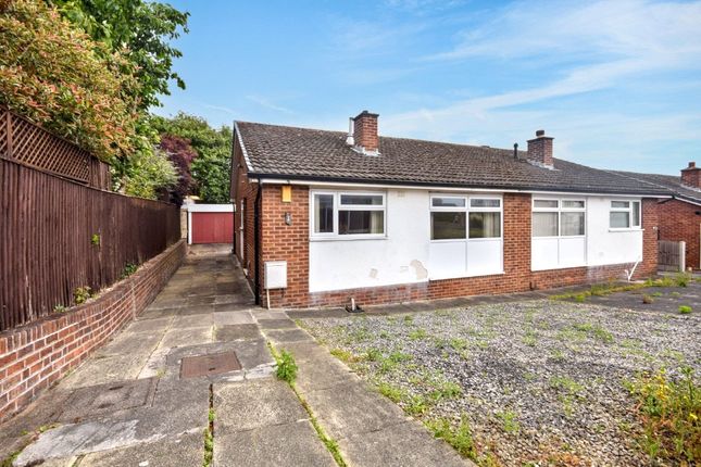 Cumbrian Way, Wakefield, West Yorkshire 2 bed bungalow for sale
