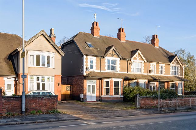 4 bedroom end of terrace house for sale