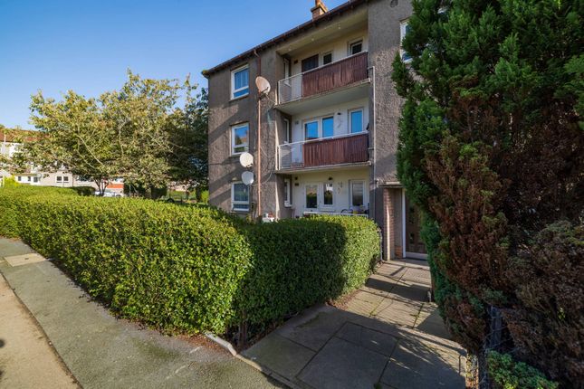 8 Dancing Cairns Crescent, Aberdeen... 3 bed flat for sale