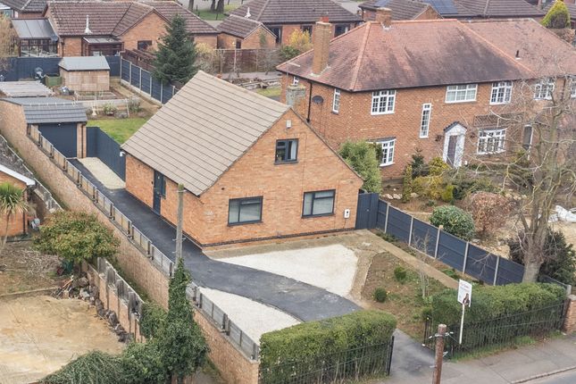 Finedon Road, Burton Latimer, NN15 4 bed detached house for sale