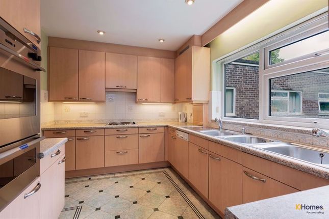Park Lane, Salford 3 bed apartment for sale