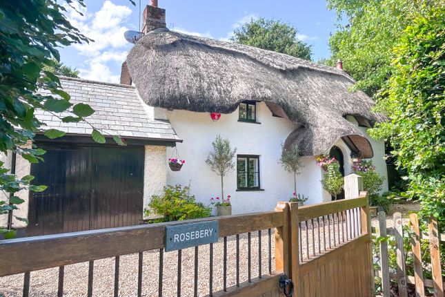 Durnstown, Sway, Lymington, SO41 3 bed detached house for sale
