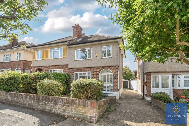 Silvermere Avenue, Collier Row, RM5 3 bed semi