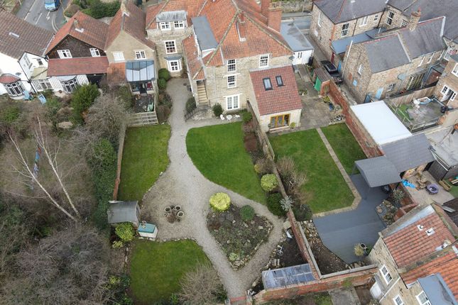 5 bedroom terraced house for sale