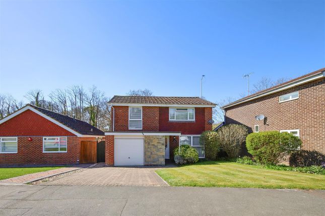 Oak Hall Park, Burgess Hill 3 bed detached house for sale