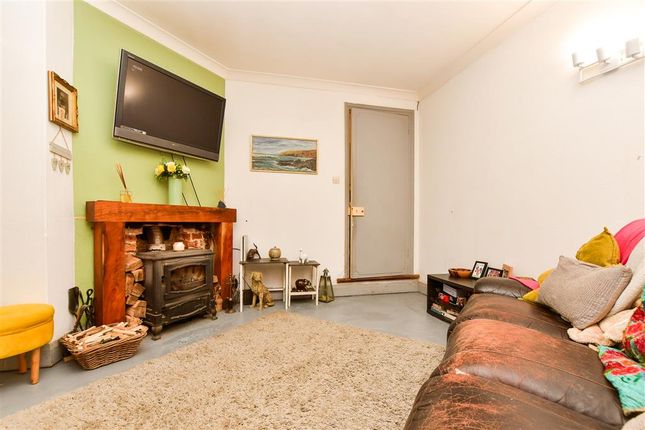 2 bed bungalow