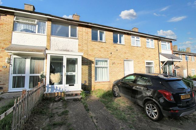 Fallowfield, Stevenage SG2 3 bed terraced house for sale