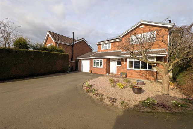Raven Close, Sandbach 4 bed detached house for sale