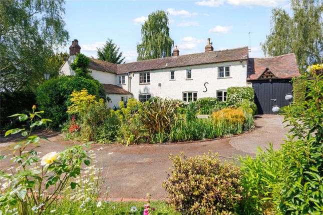Upton Road, Defford, Worcester... 4 bed detached house for sale