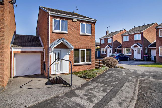Armstrong Walk, Maltby, Rotherham 3 bed link detached house for sale