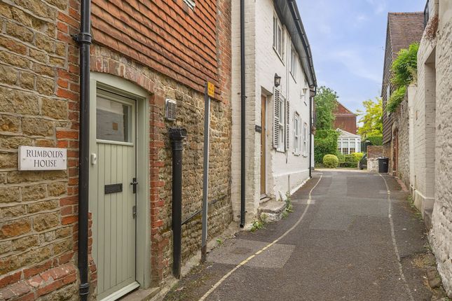 Rumbolds Hill, Midhurst, GU29 3 bed semi