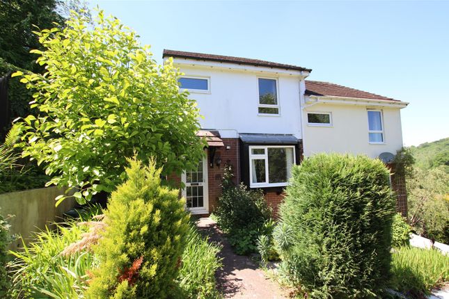 3 bed semi-detached house