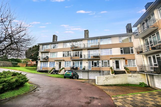 Carew Road, Eastbourne 2 bed flat for sale