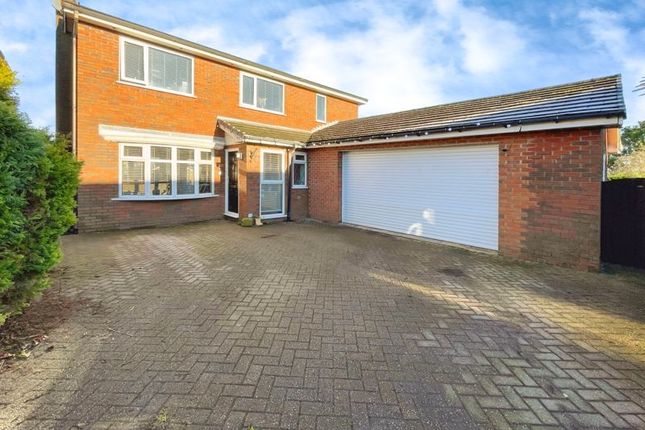 Chatton Close, Bury 4 bed detached house for sale