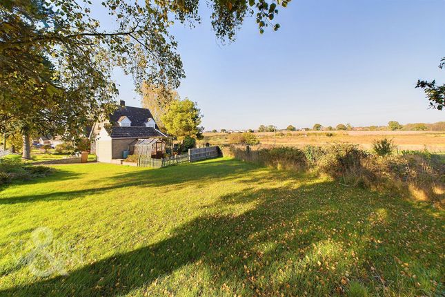 Church View Close, Reedham, Norwich 4 bed chalet for sale