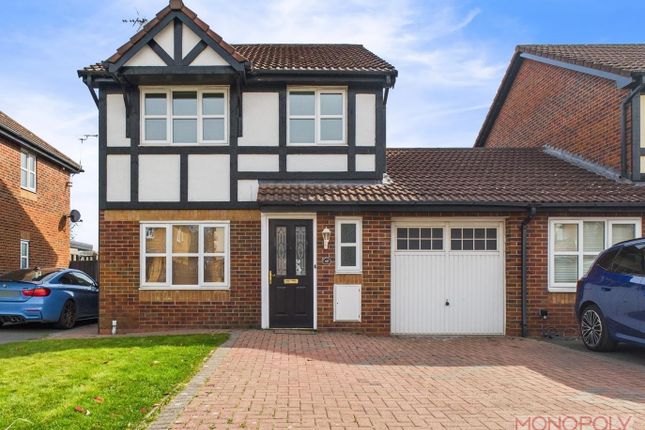 Tegid Drive, New Broughton, Wrexham 3 bed semi