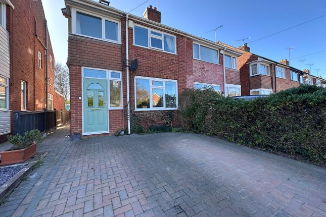 Northdown Road, Broadstairs, Kent, CT10 3 bed semi