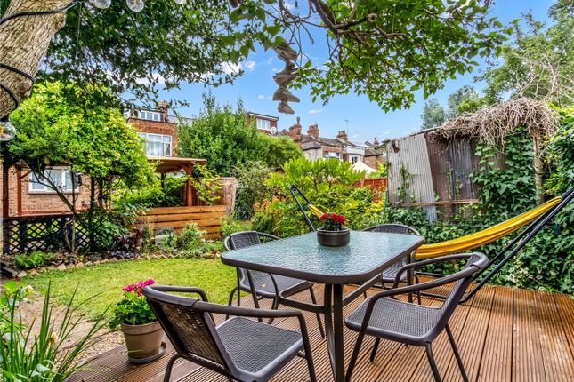 Boreham Road, London, N22 2 bed apartment for sale