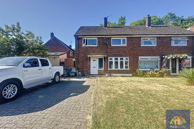 The Close, Southport PR9 3 bed terraced house for sale
