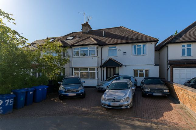 9 bed semi-detached house