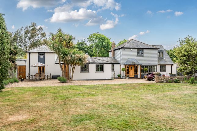 6 bedroom detached house for sale