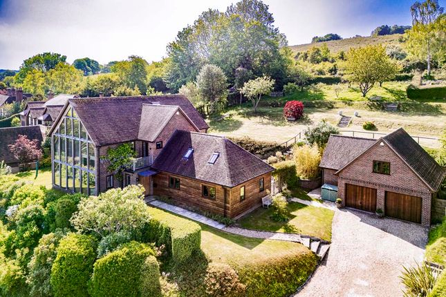 Oakridge House, Streatley on Thames, RG8 5 bed detached house for sale