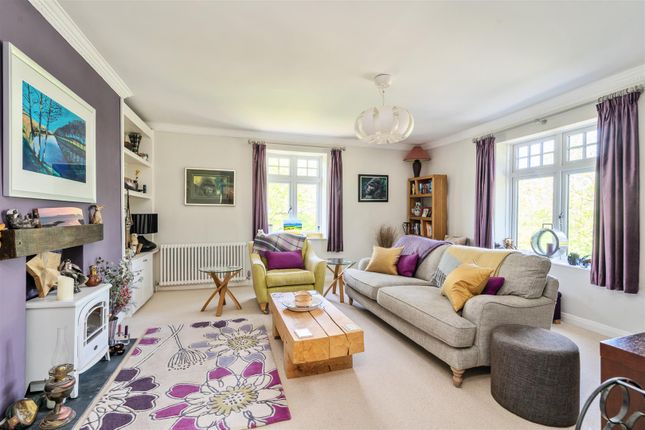 Glasshouse Lane, Lapworth, Solihull 3 bed apartment for sale